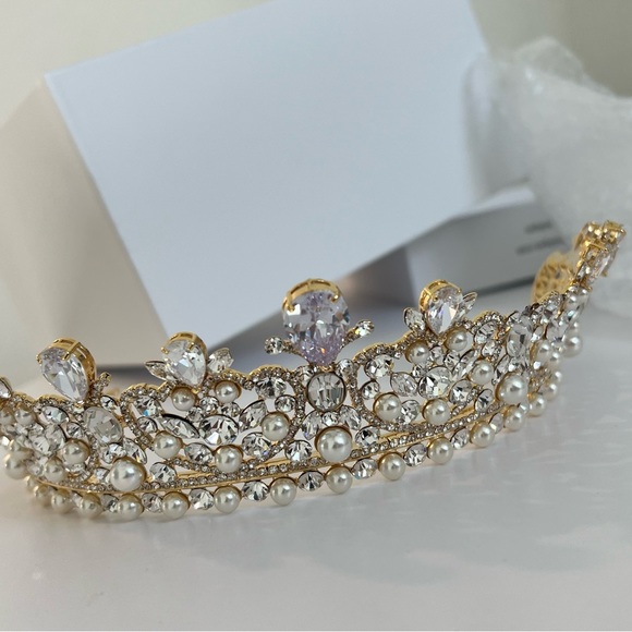 SWAROVSKI & PEARLS BRIDAL CROWN, WEDDING TIARA - Picture 4 of 9